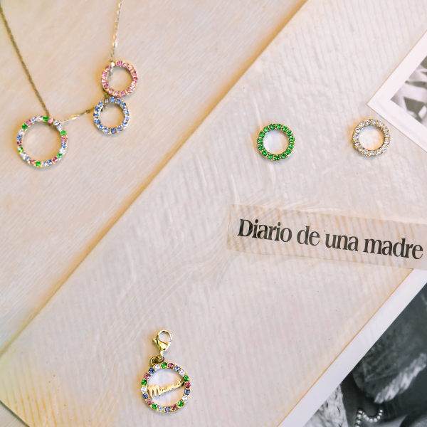 Acci&oacute;n por el d&iacute;a de la mujer de la marca AmaloA